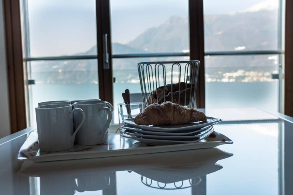 Beautiful Poolside And Stunning Lake View Gardenia Bellano Dış mekan fotoğraf