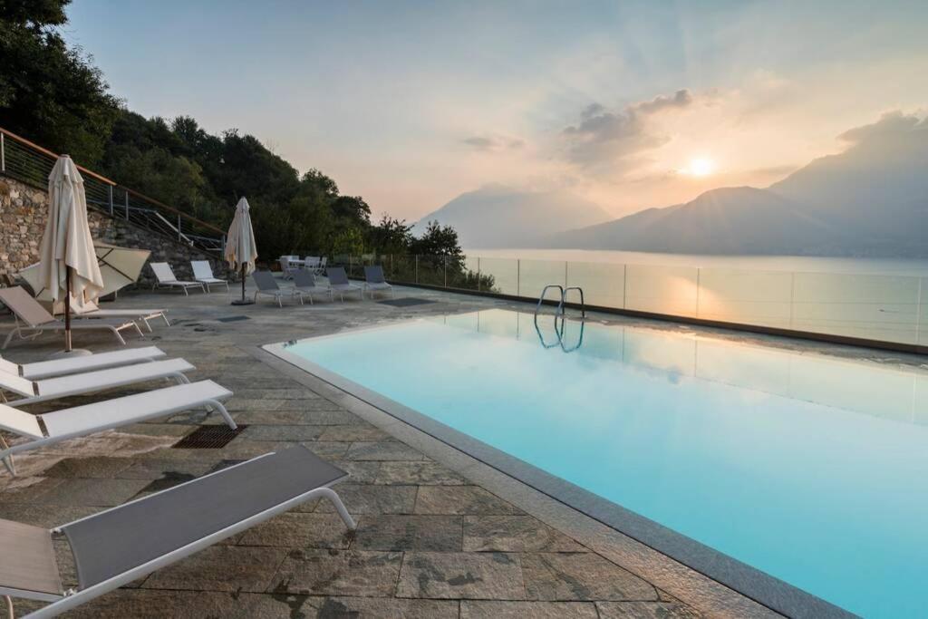 Beautiful Poolside And Stunning Lake View Gardenia Bellano Dış mekan fotoğraf