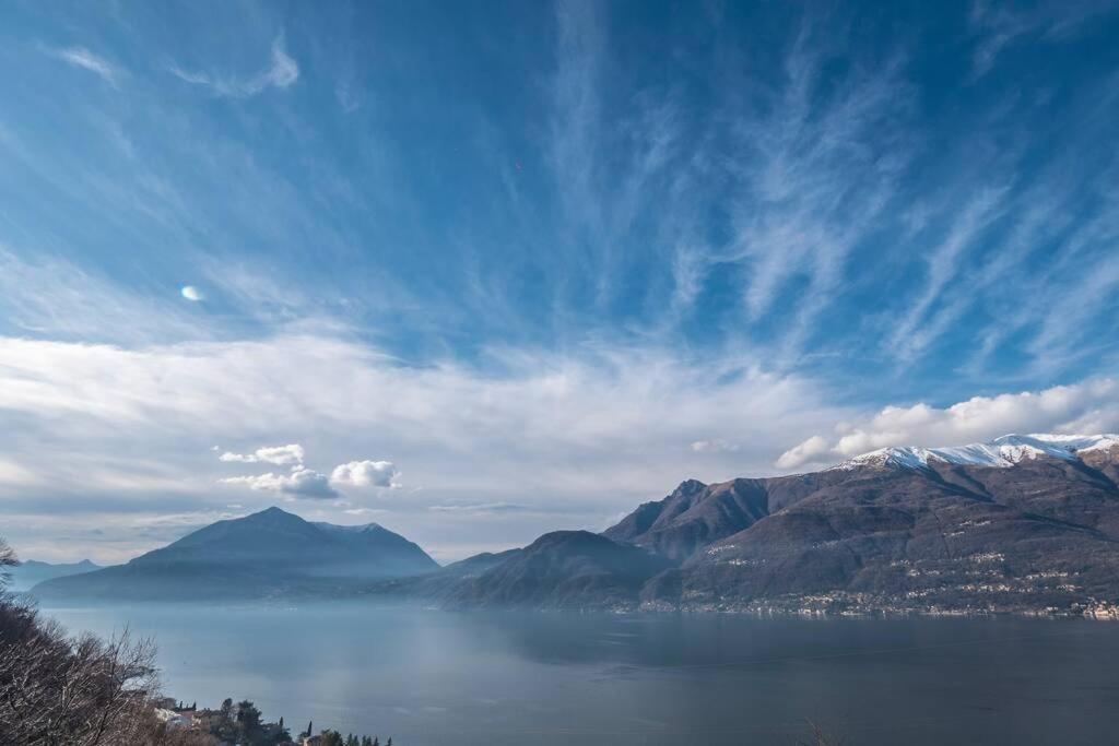 Beautiful Poolside And Stunning Lake View Gardenia Bellano Dış mekan fotoğraf